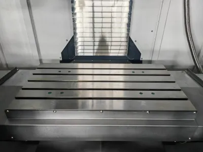 Фото MetalTec TOPMILL 850G NEW Вертикальный обрабатывающий центр с ЧПУ в интернет-магазине ToolHaus.ru